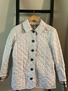 BURBERRY Women’s Jacket Sz Small Diamond Quilted Check White- Great Condition - Picture 1 of 6