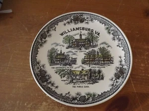COLONIAL WILLIAMSBURG VA DECORATIVE PLATE capital / wren / gov palace - Picture 1 of 5