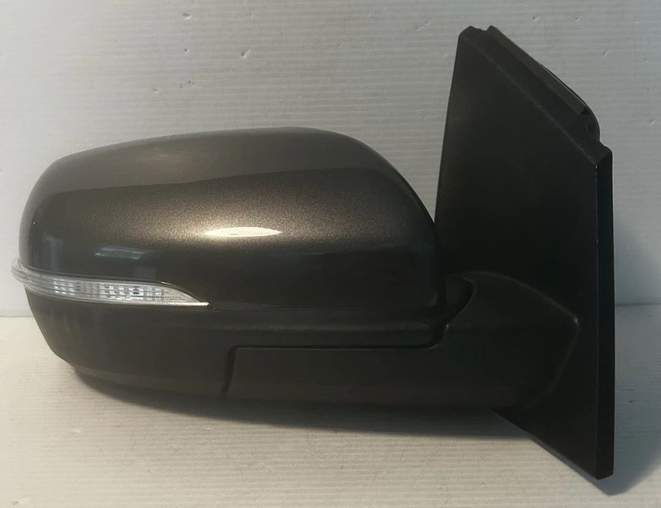 2019 - 2024 Ford Edge Passenger Blind Spot 12 Wire Signal Mirror OEM 1188 - Image 1 of 4