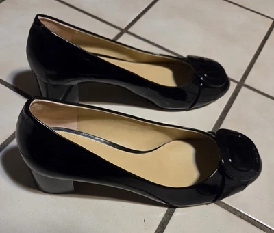Michael Kors Pauline Womens Size 9.5 M Patent Leather Heels Closed Toe Shoes - Image 1 of 4