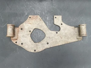 MG TB, TC Engine Bearer Plate  - Picture 1 of 16