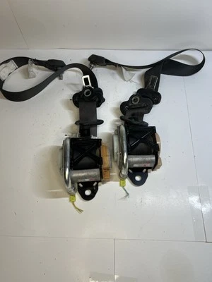 2004-2009 NISSAN 350Z Convertible LEFT RIGHT SEAT BELTS OEM 86842-CD000 - Image 1 of 4