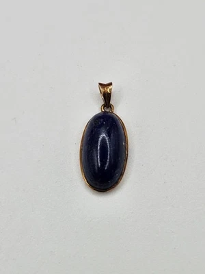Vintage 14K yellow gold blue lapis pendant - Image 1 of 4