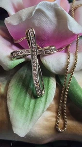 .75 Ct Natural 30 Diamond 10K Solid Gold Christian Swoop Cross 22" 10K Box Chain - Picture 1 of 12
