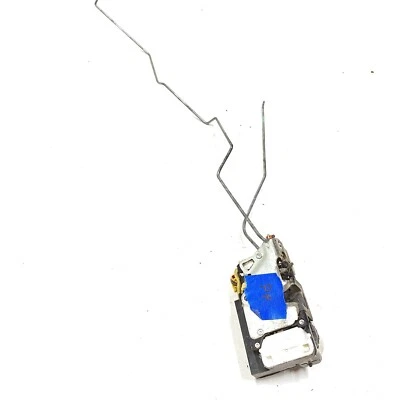 2003-2006 Chevrolet Tahoe Front Right Side Door Lock Latch Actuator 16872414 - Image 1 of 4