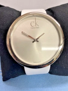 ( 14 ) C.K CALVIN KLEIN WOMENS WATCH K7621401 STEEL CASE WHITE LEATHER STRAP - Picture 1 of 7