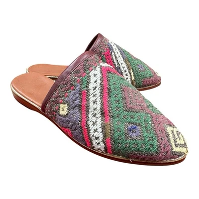 Handmade Rug Slipper US-9 (EU-39) (sole-hard leather. lining-leather) for Women - Image 1 of 4
