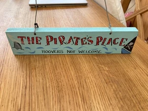 Boys/girls Hanging Pirate Bedroom Wooden Sign - Picture 1 of 3