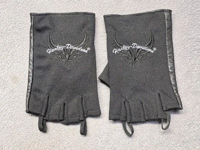 Harley Davidson Women's Size Small  Motorcycle Soft Leather Fingerless Gloves  - Image 1 of 4