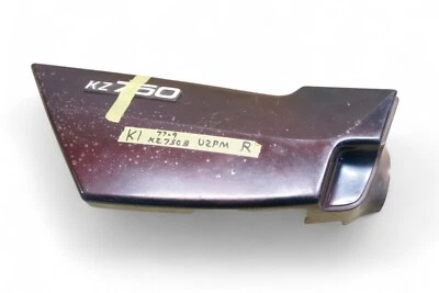 Kawasaki KZ750 B 1976 Twin kz 750 cubierta lateral derecha con insignia emblemática *AH15 Foto 1 de 4