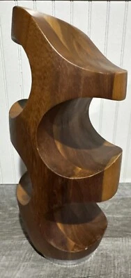 Estante de vino de madera de acacia Nambe Vie Collection con base de metal de aleación marrón Foto 1 de 4