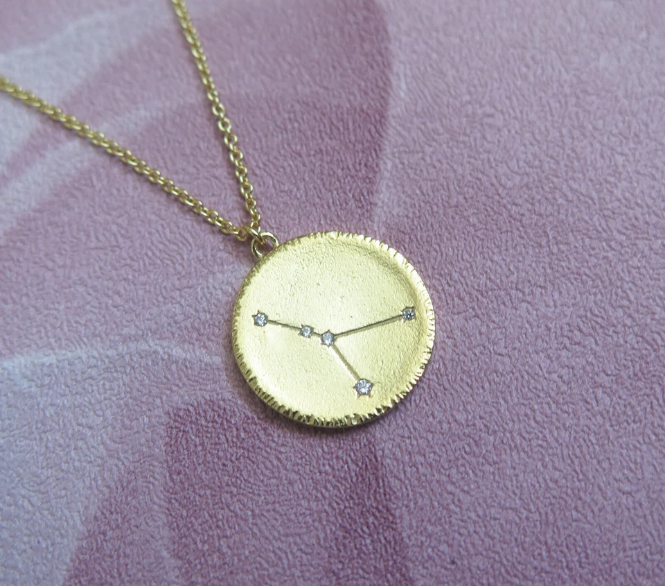 Massiccio 925 Argento Sterling Placcato Oro Cancro Stella Constellation Pendente - Immagine 1 di 1