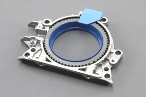 Genuine VW Audi Skoda SEAT 1.6 2.0 TDI crankshaft rear oil seal flange 04L103171 - Picture 1 of 2
