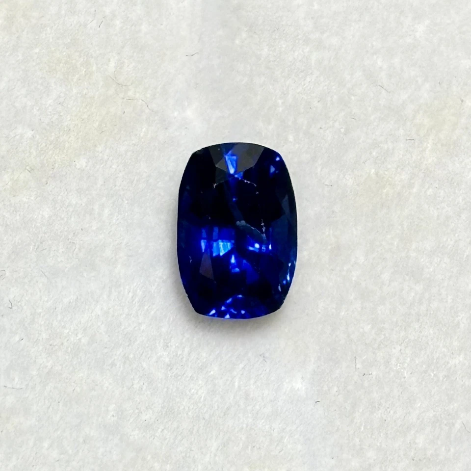 Blue Sapphire Gemstone Natural 1.70 Carat Cushion Genuine Loose Royal Gem 8x6mm - Image 1 of 4