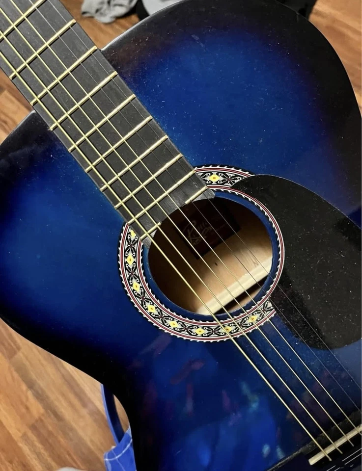 Guitarra acústica Rogue RA-090 Dreadnought Foto 1 de 4