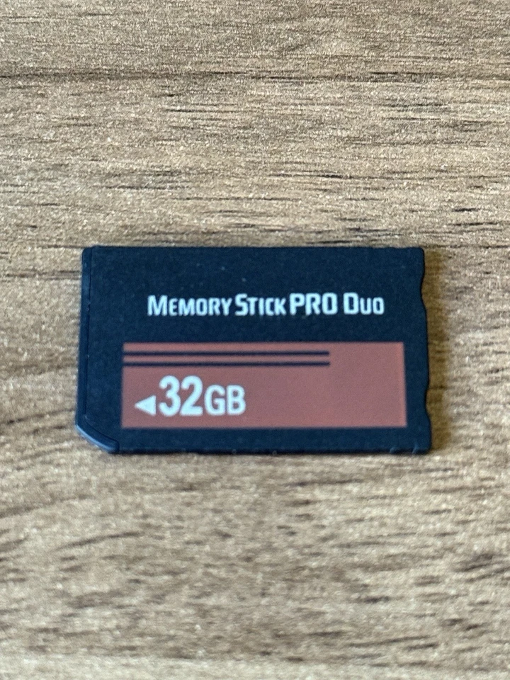 Memory Stick PRO Duo - 32GB  MS-HX32A - Unbranded Memory Stick - Image 1 of 3