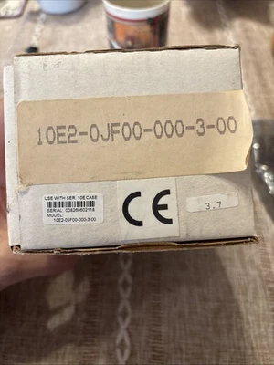 BARBER-COLMAN SERIES 10E2-0JF00-000-3-00 TEMPERATURE CONTROLLER - Image 1 of 3