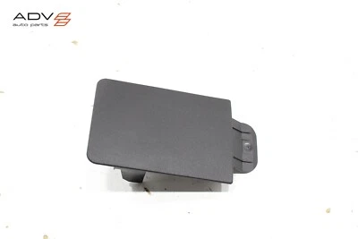 2009 - 2017 AUDI Q5 SQ5 FRONT LEFT SIDE SEAT WIRING CONNECTOR COVER CAP OEM — 第 1/4 张图片