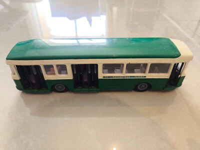 Minialuxe : Autobus Parisien Berliet 1/43 MADE IN FRANCE Vert - Photo 1/4