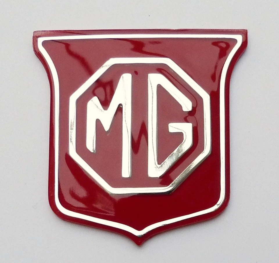 MGB & MGBGT / MGB GT Midget Red & Chrome Front Grill Badge, MG part BHH829 - Image 1 of 1