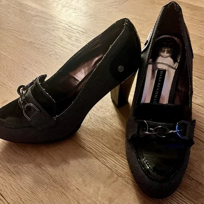 Mocasines de tacón Dana Buchman talla 6,5 Foto 1 de 4