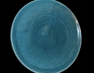 Vintage Turquoise Crackle Plate Roku By Tony Evan’s 8” - Picture 1 of 3