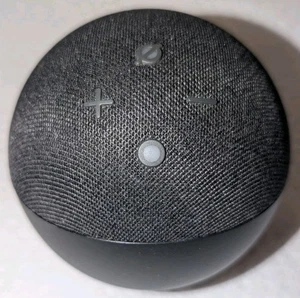 Amazon Echo Dot 5th Gen. Smart Speaker - No Clock - Charcoal - Barely Used! - Picture 1 of 8