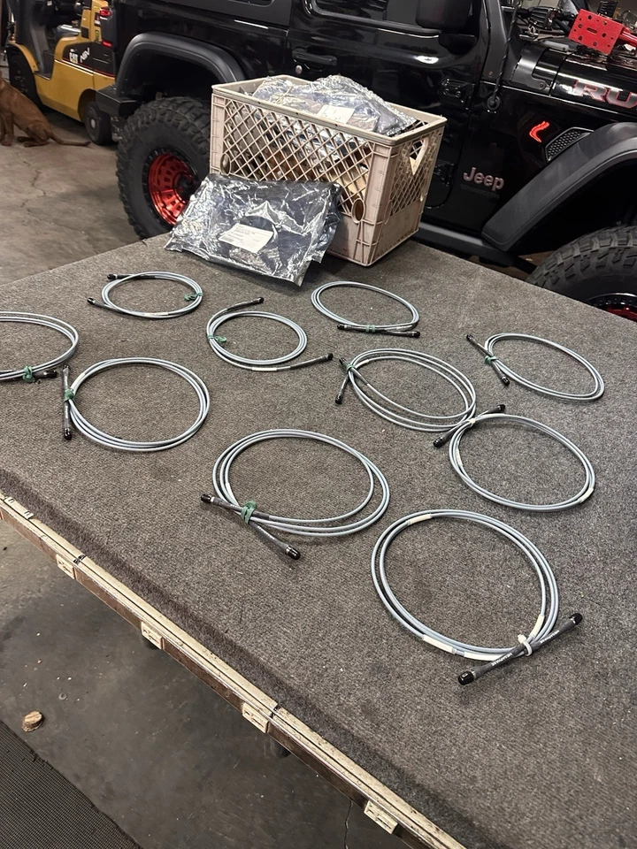 10 NEW MegaPhase G916-S1S1-84 SMA to SMA RF Microwave Test Cables - Image 1 of 4