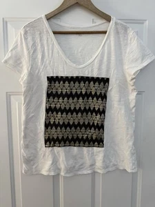 Loft Outlet Women's White Scoop Neck T - Shirt w/ Black & Gold Graphic - Size L - Picture 1 of 3