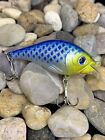 Shallow Diving Crankbait with Custom Painted 3"body w/rattle - Blue Angel