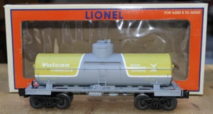 Lionel Vulcan 8000 gallon Tank Car in 0riginal box 6-19615 - Picture 1 of 5