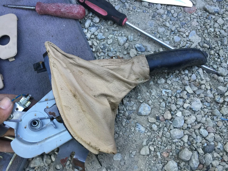 1997-2003 BMW E39 M5 кожаный e-тормоз ручка 540i 530i 525i 528i 523i 530d - Изображение 1 из 1