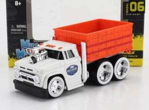 MODELLINO CAMION STATICO MAISTO CHEVROLET C60 GRAIN TRUCK CUSTOM 1966 SCALA 1/64 - Foto 1 di 6
