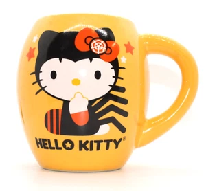 Taza de café de Halloween Hello Kitty diseño 1976 truco o trato araña - Imagen 1 de 6