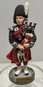 Gaitero escocés MacCrimmon Piper Fig. Sculp de resina Full Regalia hecho a mano de 7" - Imagen 1 de 13