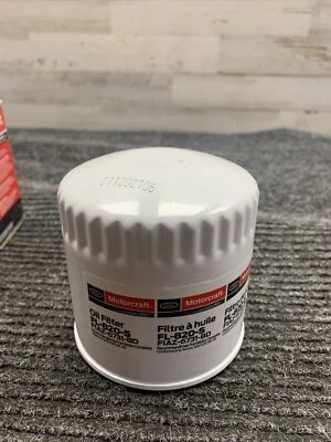 FORD OEM Engine-Oil Filter F1AZ-6731-BD Fits 2001-2008 Ford Escape - Image 1 of 4