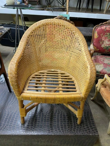 vintage rattan armchair good condition Cover
