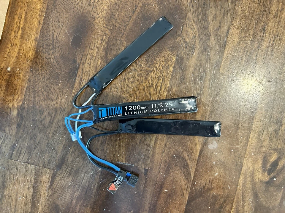 Batería de litio Titan Airsoft 1200mAh 11.1v Foto 1 de 1