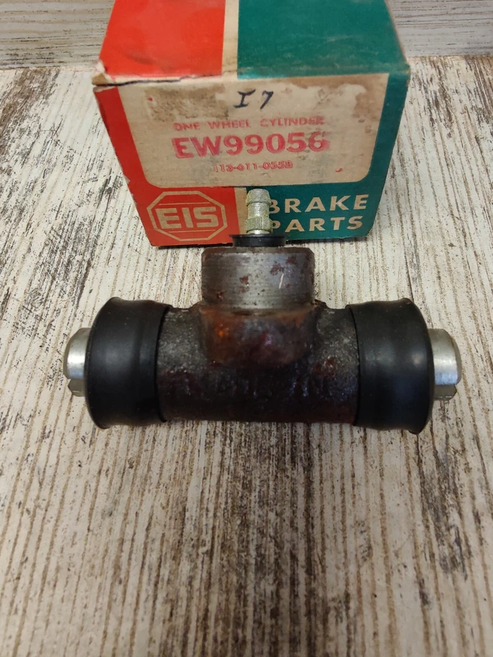EIS EW99056 Rear Wheel Cylinder for 1958-67 Volkswagen Beetle 113-611-055B - Image 1 of 1