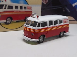 CORGI - VOLKSWAGEN VAN - FIRE MARSHALL - 1/43 SCALE MODEL - 98475 - Picture 1 of 5