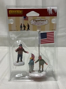 Juego de 2 estatuillas de pueblo de Navidad Lemax 2006 "Situación pegajosa" 62347M RARO - Imagen 1 de 5