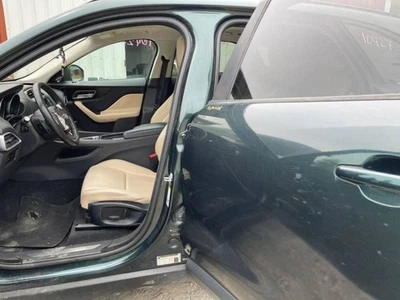 BALANCÍN IZQUIERDO JAGUAR F-PACE 17-20 CON POSTE PC: 1AL 2,0 L AWD 45K -PREMIUM- 45442 Foto 1 de 4