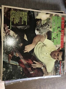LOVE'S GONNA HAPPEN TO ME WYNN STEWART VINYL LP ALBUM 1967 CAPITOL RECORDS MONO - Picture 1 of 6