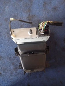 AUTORADIO PRIVA DI CODICE Citroen C3 2 serie 2012 AB5799 - 041121 N - Imagen 1 de 8