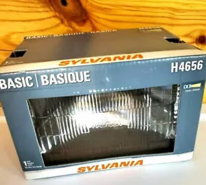 SYLVANIA HALOGEN H4656 HEADLIGHT NEW IN BOX SEE PICS - Foto 1 di 10
