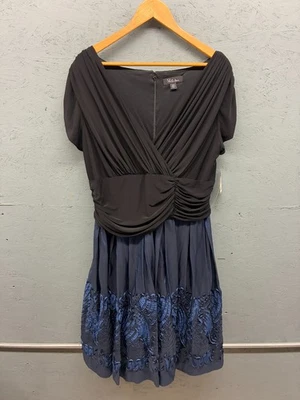 Vestido SL Fashions para mujer 18W negro azul manga corta falda soutache acanalada Foto 1 de 4