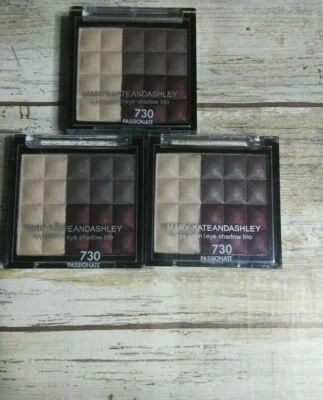 Lote de 3 Mary Kate & Ashley Eye Glam Eye Shadow Trío PASSIONATE #730 Nuevo Sellado Foto 1 de 4