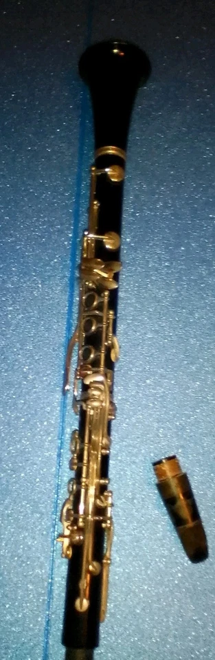 Clarinete vintage para piezas faltan algunas piezas buen estado ver fotos Foto 1 de 3