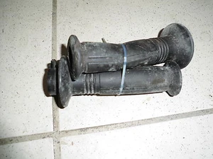 Suzuki Gr 650 Gp51 A Gas Pipe Throttle Grip Handle Gas Handlebar - Picture 1 of 2