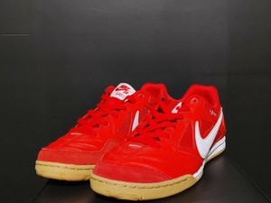 nike sb gato supreme white